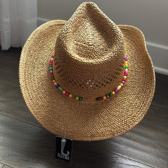 ILLUMA Cowboy paper straw sun hat, beaded band, adjustable - Picture 6 of 12